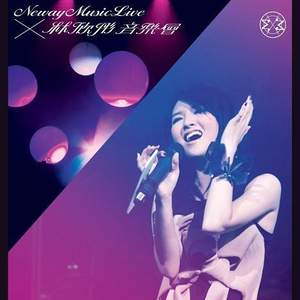 光溜溜的美女素材图片
